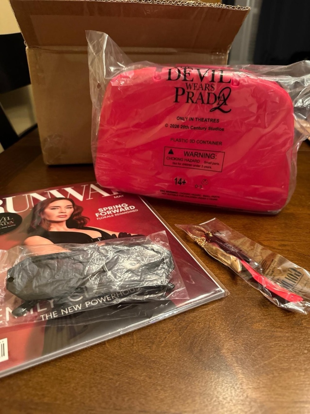 Devil Wears Prada 2 Runway Magazine, Sunglasses and popcorn bucket